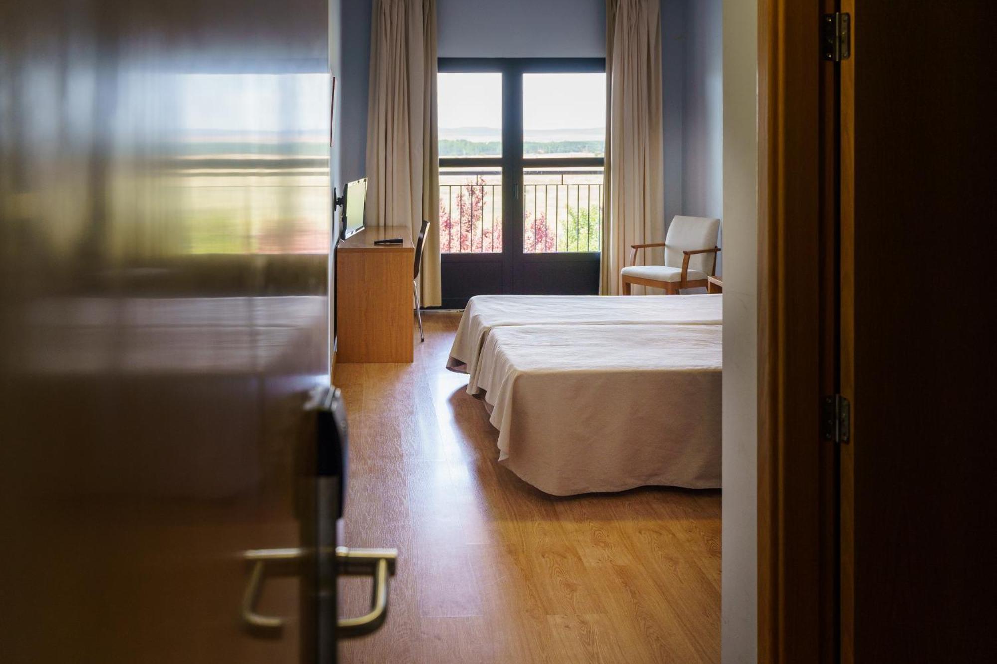 Hotel As Monreal Del Campo Extérieur photo